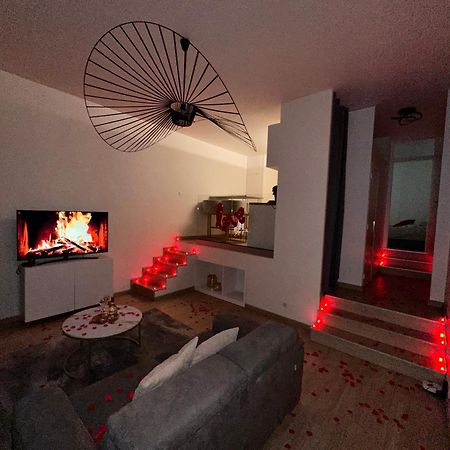 2 Pieces - Parking - Jacuzzi - Food & Drink - Love Menton Exterior photo